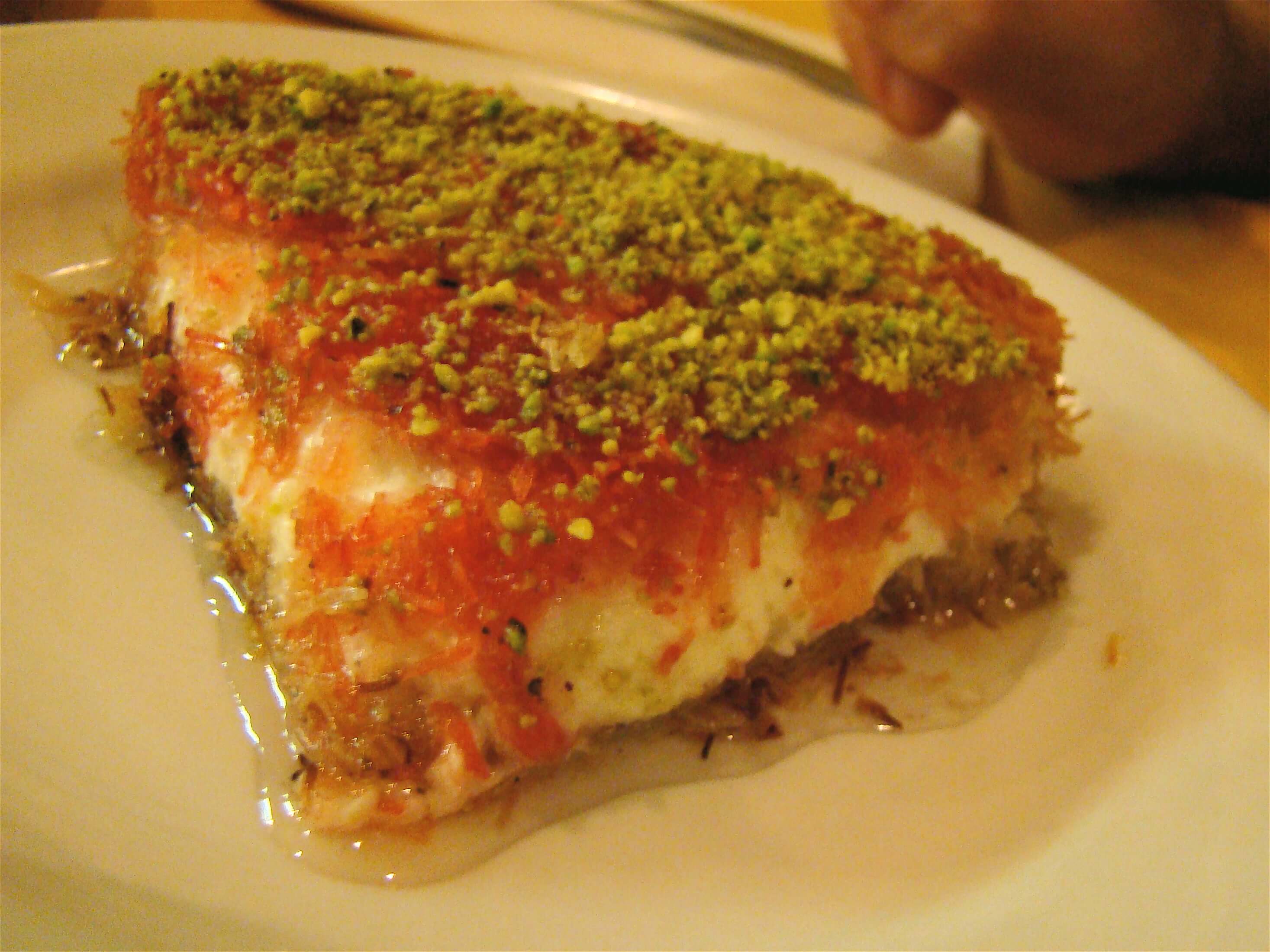 Doces por favor, um olhar rápido para sobremesas árabes 